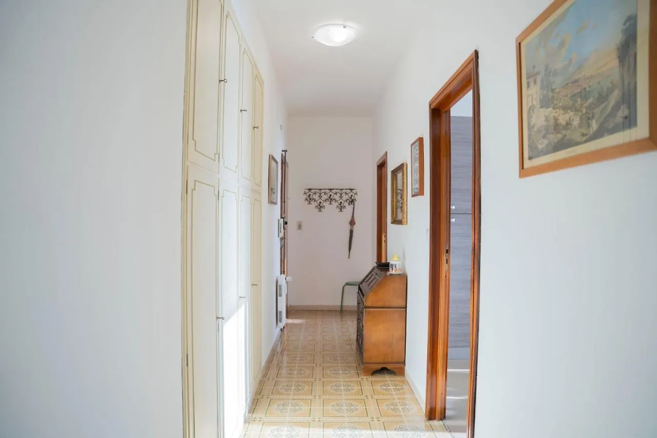 Casa Panorama: Seaview Retreat near Chiavari Center with Free Parking Apartment Italy