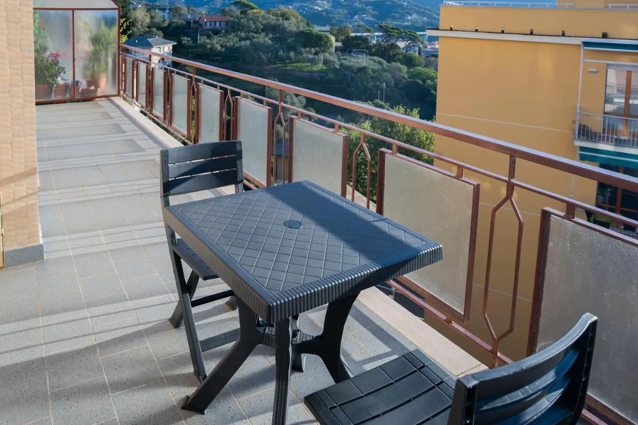 Casa Panorama: Seaview Retreat near Chiavari Center with Free Parking Apartment Italy