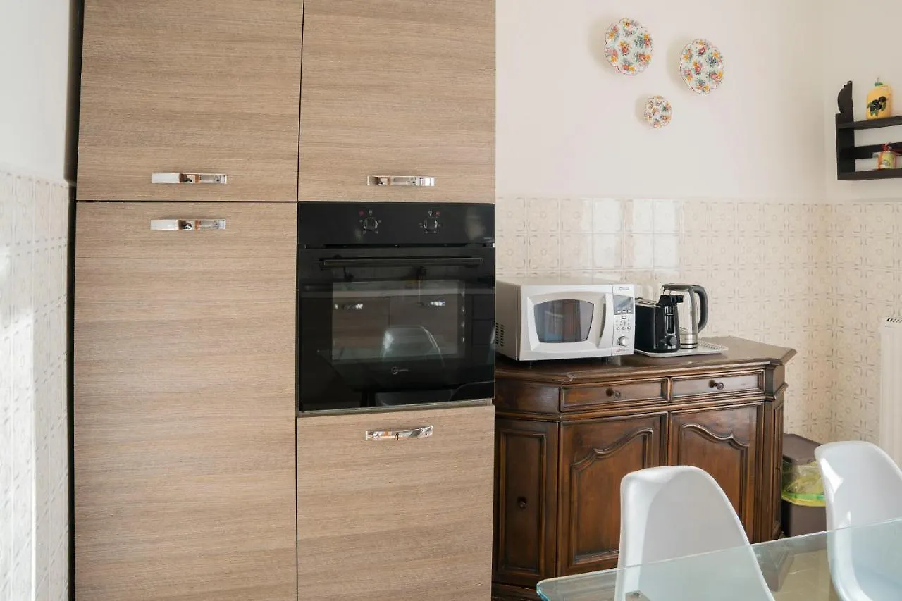 Casa Panorama: Seaview Retreat near Chiavari Center with Free Parking Apartment Italy