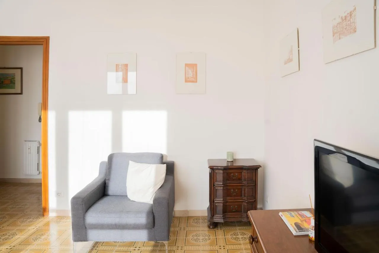 Casa Panorama: Seaview Retreat near Chiavari Center with Free Parking Apartment