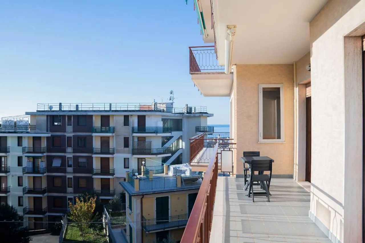 Casa Panorama: Seaview Retreat near Chiavari Center with Free Parking Apartment 0*,