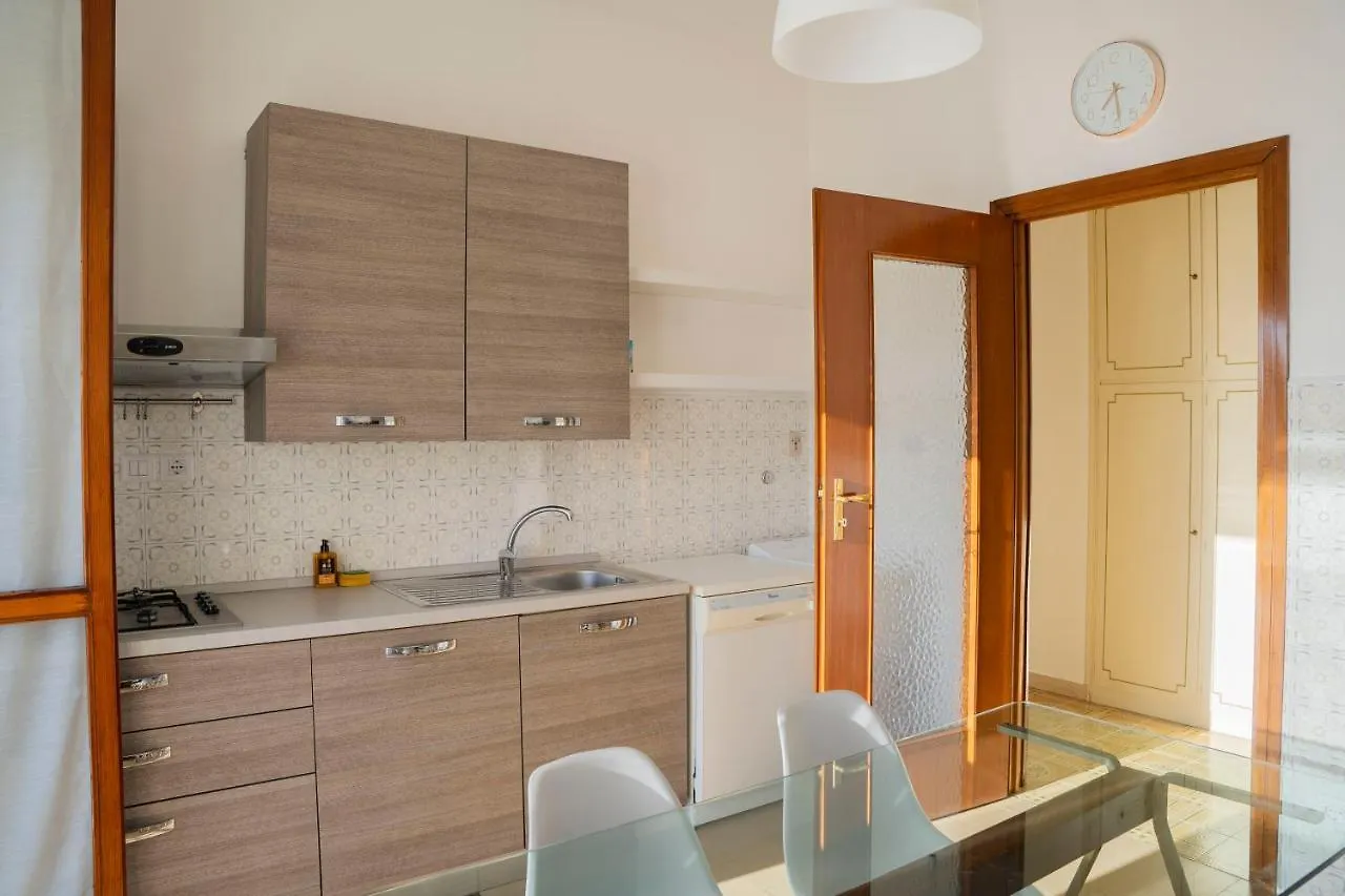 Casa Panorama: Seaview Retreat near Chiavari Center with Free Parking Apartment Italy